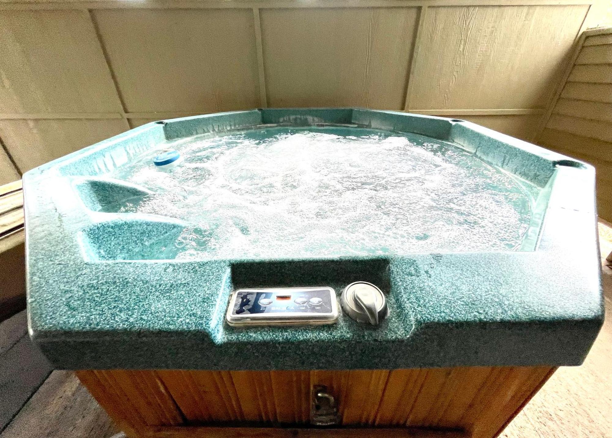 Great Kitchen, Ac, Sharc Access, Hot Tub, Bring Pet! Villa Sunriver Luaran gambar